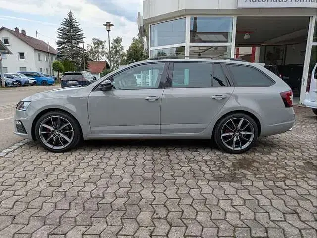 Gebraucht Skoda Octavia RS 184 PS (135 kW) 2020 Grau Kombi