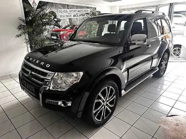 Gebraucht Mitsubishi Pajero Edition 190 PS (139 kW) 2018 Schwarz SUV