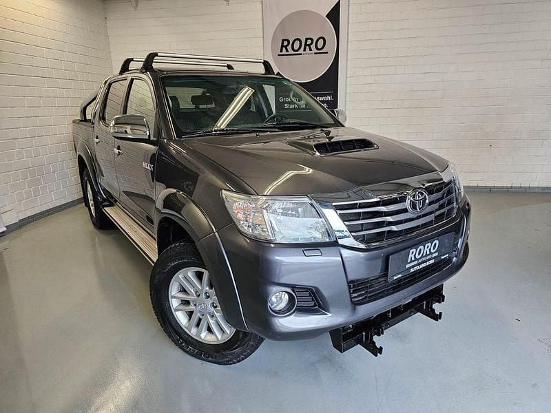 Gebraucht Toyota HiLux Executive 171 PS (125 kW) 2015 Grau Pickup