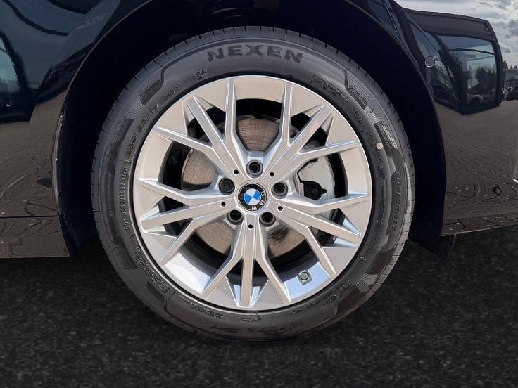 Nowe BMW 116 122 KM (89 kW) 2026 Czarny Hatchback