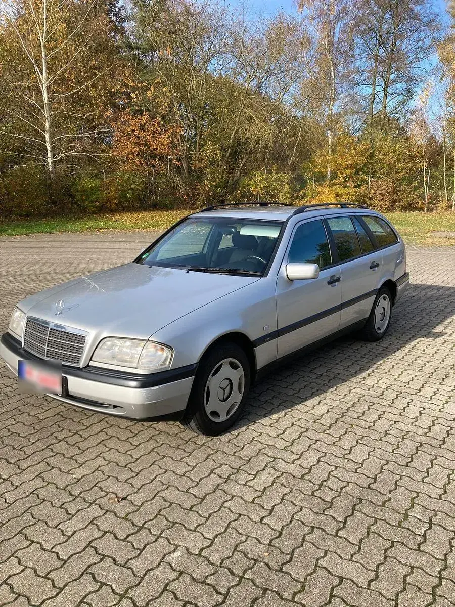 Gebraucht Mercedes C230 Classic 150 PS (110 kW) 1997 Silber Kombi