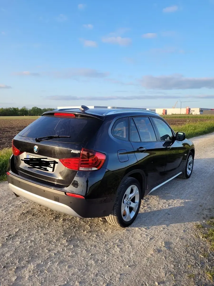 Usata BMW X1 142 CV (104 kW) 2012 Nero SUV