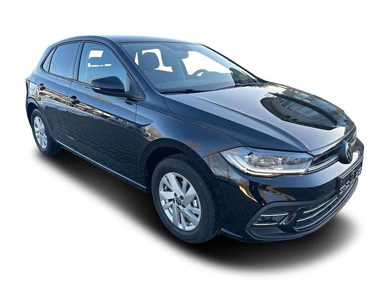 Wählbar Gebraucht 2024 VW Polo R-line Kleinwagen | 26.390 € (Etwas zu teuer) - Bild 1/4
