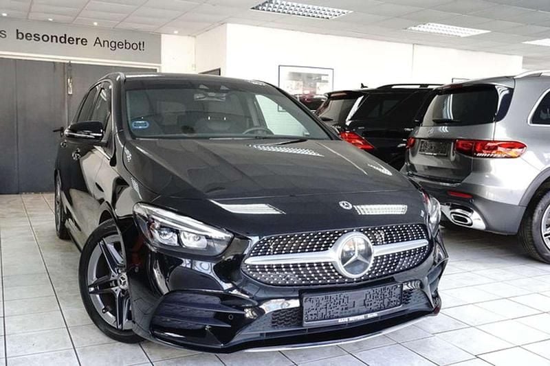 Gebraucht Mercedes B220 AMG 190 PS (139 kW) 2020 Schwarz Van / Kleinbus
