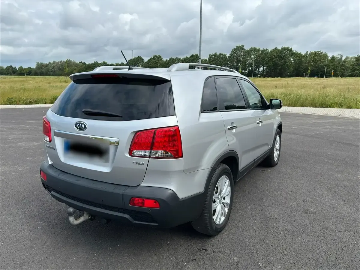 Gebraucht Kia Sorento 197 PS (144 kW) 2011 Silber SUV