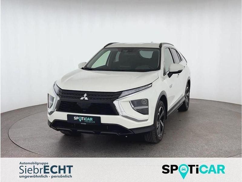 Gebraucht Mitsubishi Eclipse Cross Basis 188 PS (138 kW) 2022 Weiß SUV
