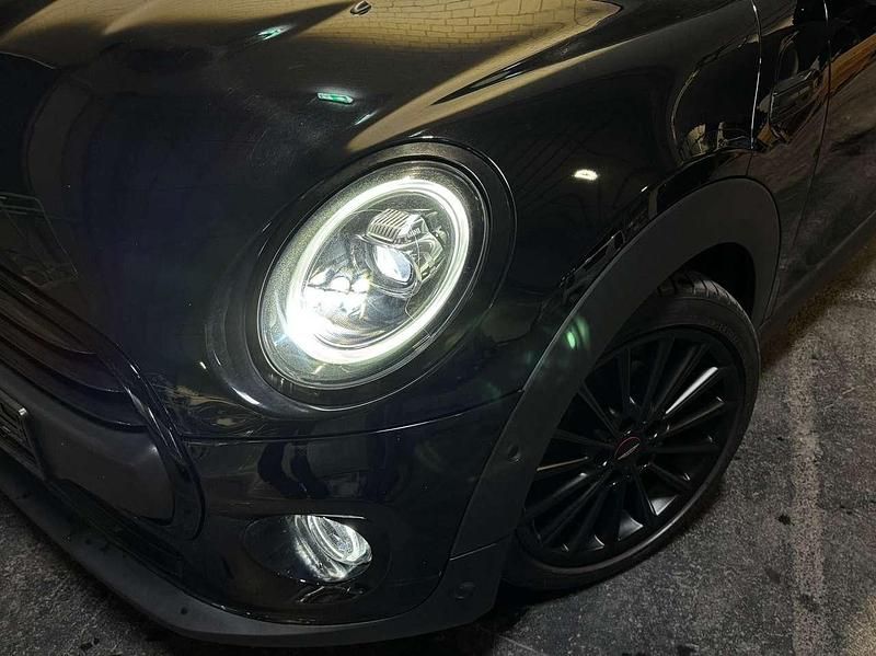 Gebraucht Mini John Cooper Works 136 PS (100 kW) 2019 Midnight black metallic Kleinwagen