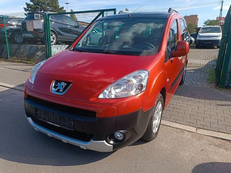 Gebraucht 2011 Peugeot Partner Tepee Family Van / Kleinbus | 5.999 € (Fairer Preis) - Bild 1/4