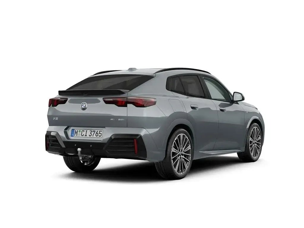 Neu BMW X2 M Sport 156 PS (114 kW) 2025 Grau SUV