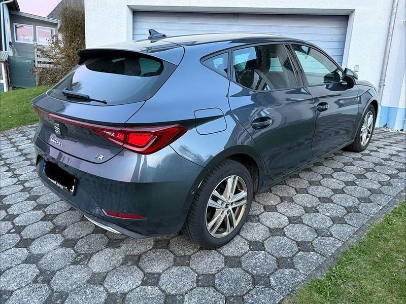 Gebraucht Seat Leon FR 150 PS (110 kW) 2023 Grau Limousine