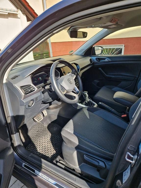 Gebraucht VW T-Cross 110 PS (80 kW) 2022 Grau SUV
