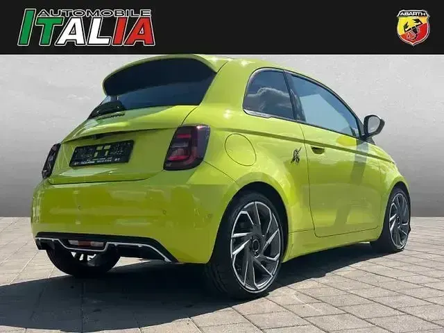 Używany Abarth 500e 83 kW (113 KM) 2023 Andere Hatchback