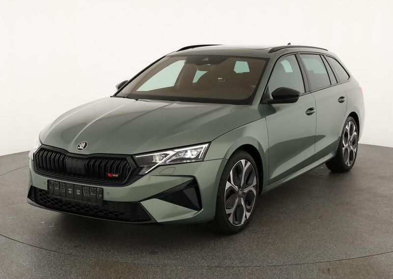 Agave grün metallic (individuallackierung) Neu 2025 Skoda Octavia RS Kombi | 44.995 € (Etwas zu teuer) - Bild 1/4