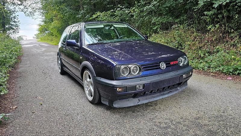 Violet Gebraucht 1996 VW Golf GTI Coupé | 8.000 € (Etwas zu teuer) - Bild 1/4