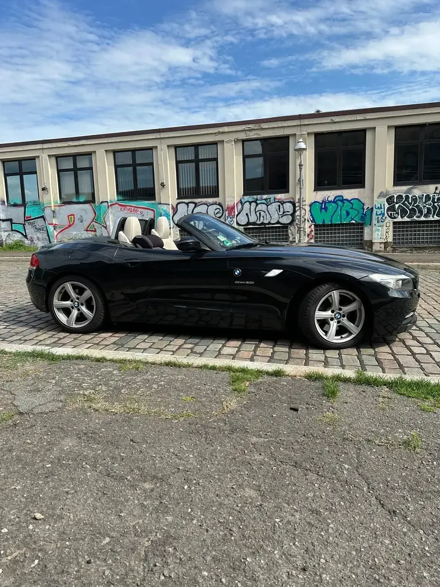 Gebraucht BMW Z4 257 PS (189 kW) 2009 Schwarz Cabrio