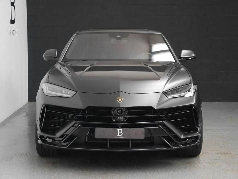 Gebraucht Lamborghini Urus 666 PS (489 kW) 2024 Schwarz SUV