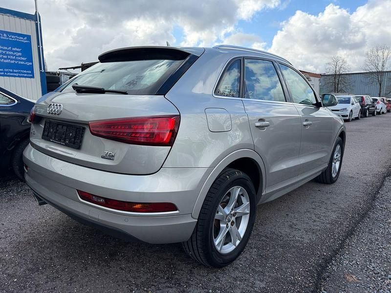 Gebraucht Audi Q3 Sport 184 PS (135 kW) 2015 Silber SUV