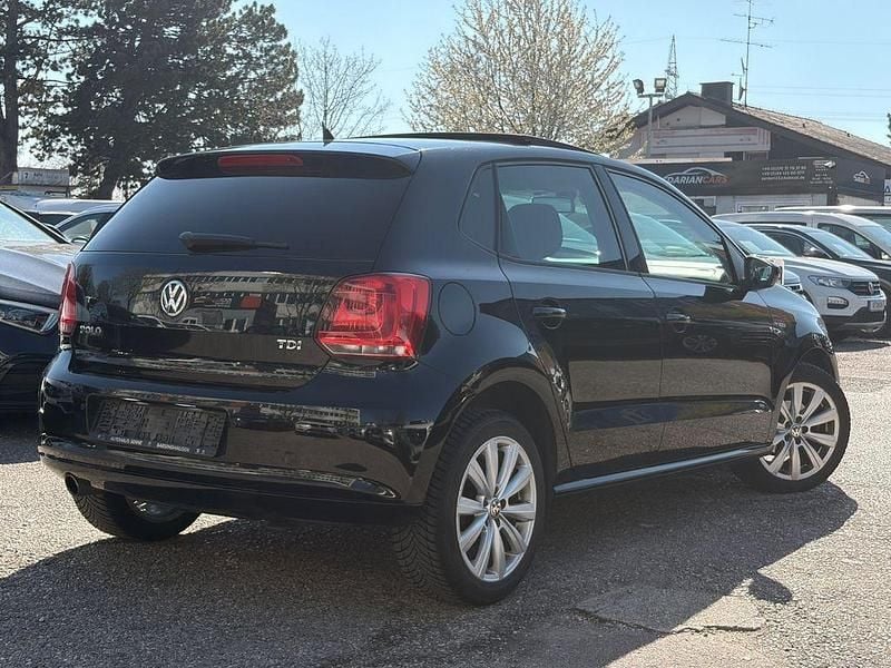 Używany VW Polo Match 90 KM (66 kW) 2012 Czarny Hatchback