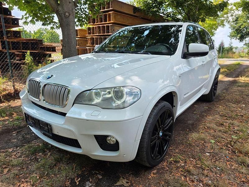 Weiß Gebraucht 2011 BMW X5 Comfort Edition SUV | 12.499 € (Superpreis) - Bild 1/4