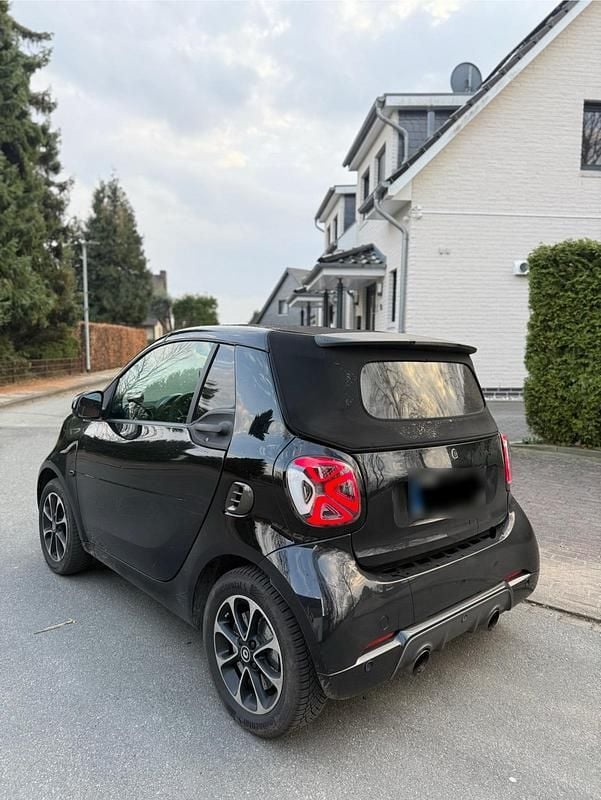 Gebraucht Smart ForTwo Cabrio Brabus 90 PS (66 kW) 2016 Schwarz Cabrio