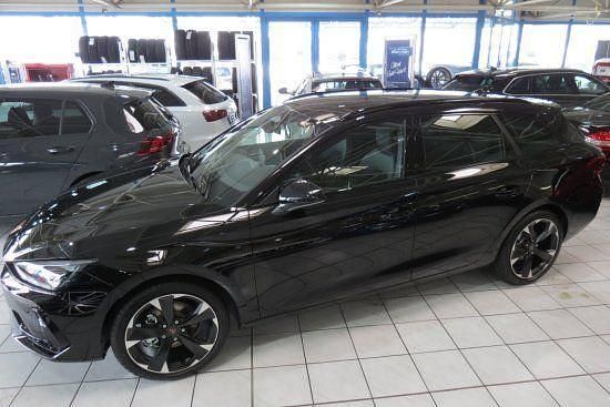 Neu Cupra Leon 150 PS (110 kW) 2025 Schwarz Limousine
