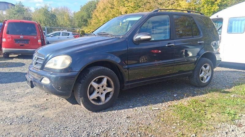 Gebraucht Mercedes ML500 292 PS (214 kW) 2003 Schwarz SUV