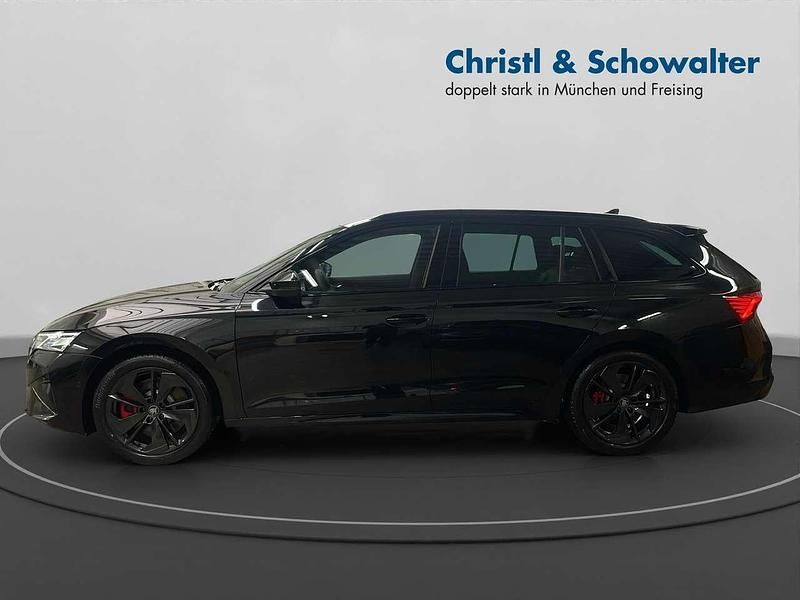 Gebraucht Skoda Octavia RS 265 PS (194 kW) 2026 Schwarz magic perleffekt Kombi