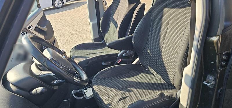 Gebraucht Citroën Grand C4 Picasso 111 PS (81 kW) 2011 Braun Van / Kleinbus