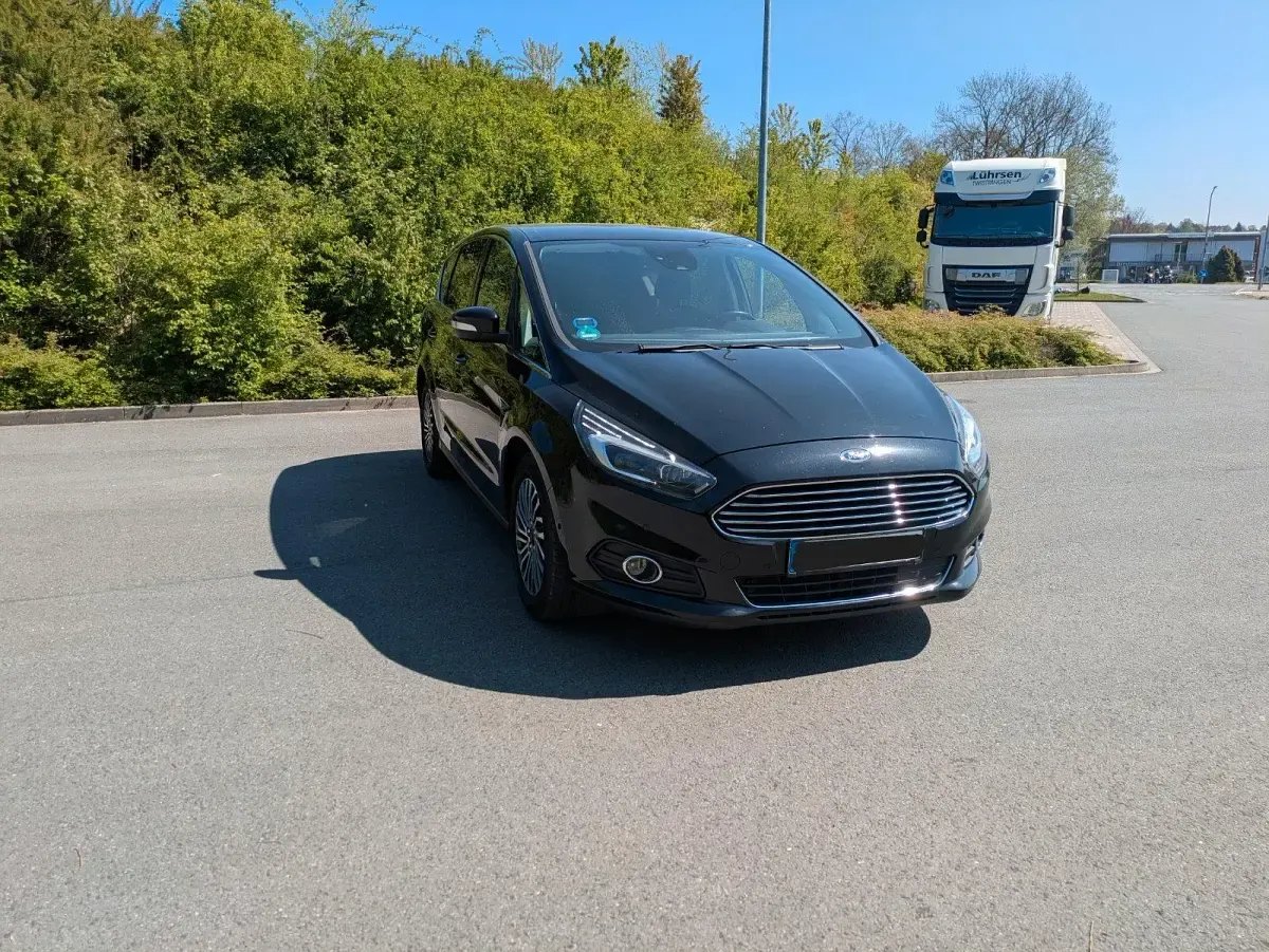 Occasion Ford S-MAX Titanium 190 ch (139 kW) 2018 Noir Monospace