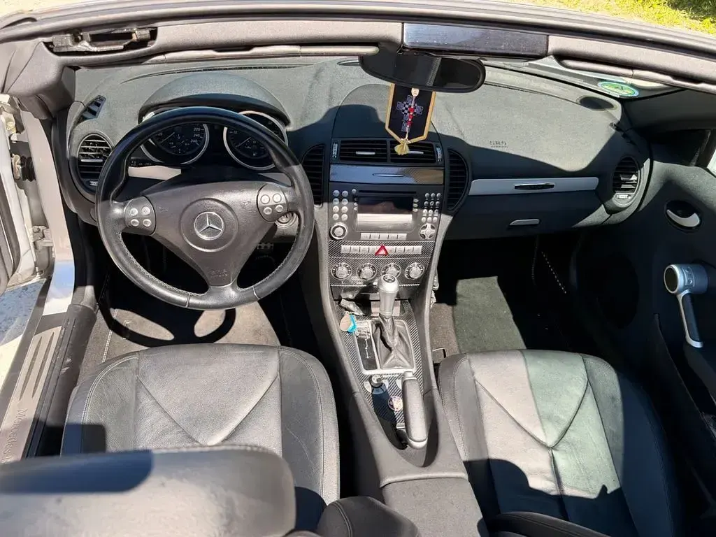 Gebraucht Mercedes SLK350 272 PS (200 kW) 2004 Silber Cabrio