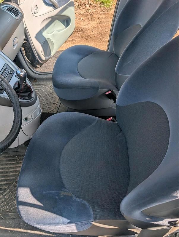 Gebraucht Citroën Xsara 116 PS (85 kW) 2005 Grau Van / Kleinbus