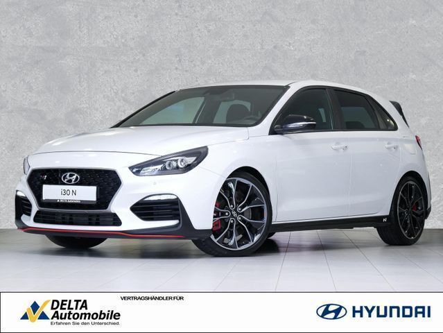 Polar white / sol Gebraucht 2019 Hyundai i30 N Performance Limousine | 25.990 € (Teuer) - Bild 1/4
