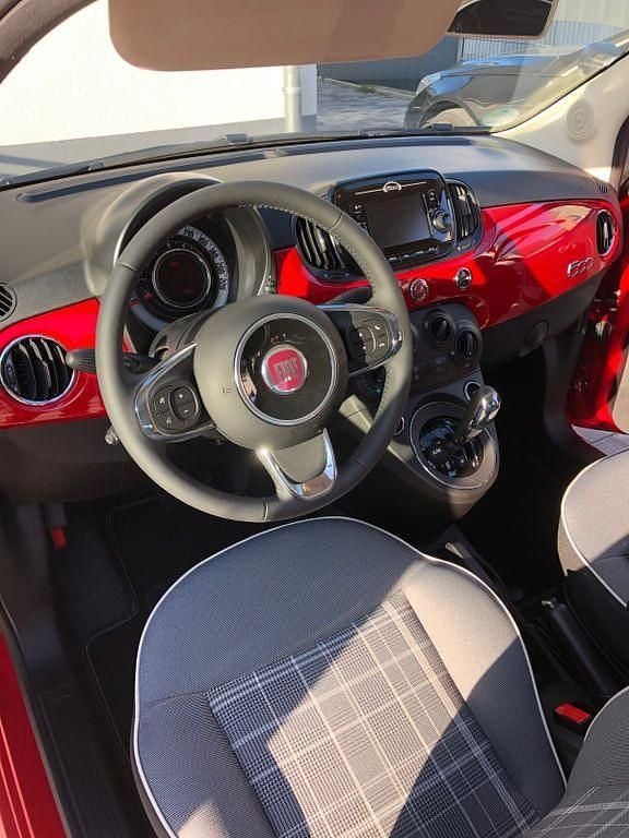 Gebraucht Fiat 500 Lounge 69 PS (50 kW) 2018 Rot Kleinwagen
