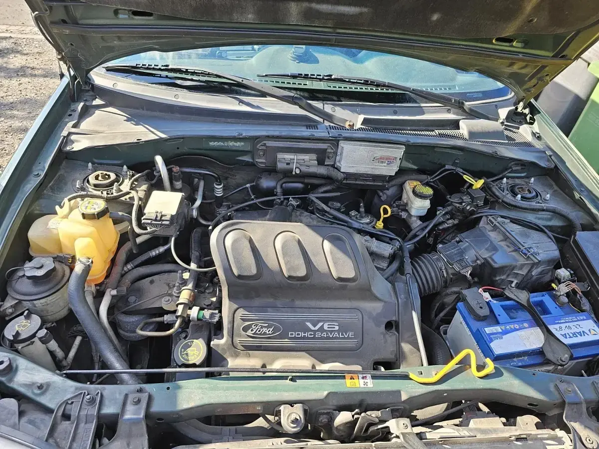 Gebraucht Ford Maverick 197 PS (144 kW) 2001 Grün SUV