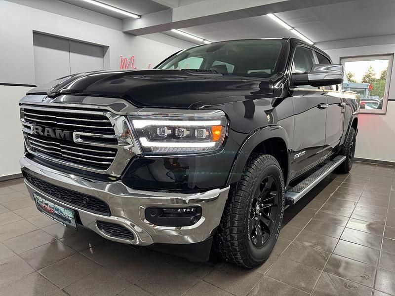 Schwarz Gebraucht 2019 Dodge Ram Abholung | 43.990 € (Fairer Preis) - Bild 1/4