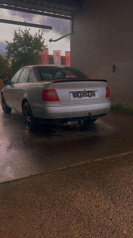Gebraucht Audi A4 193 PS (141 kW) 1998 Limousine