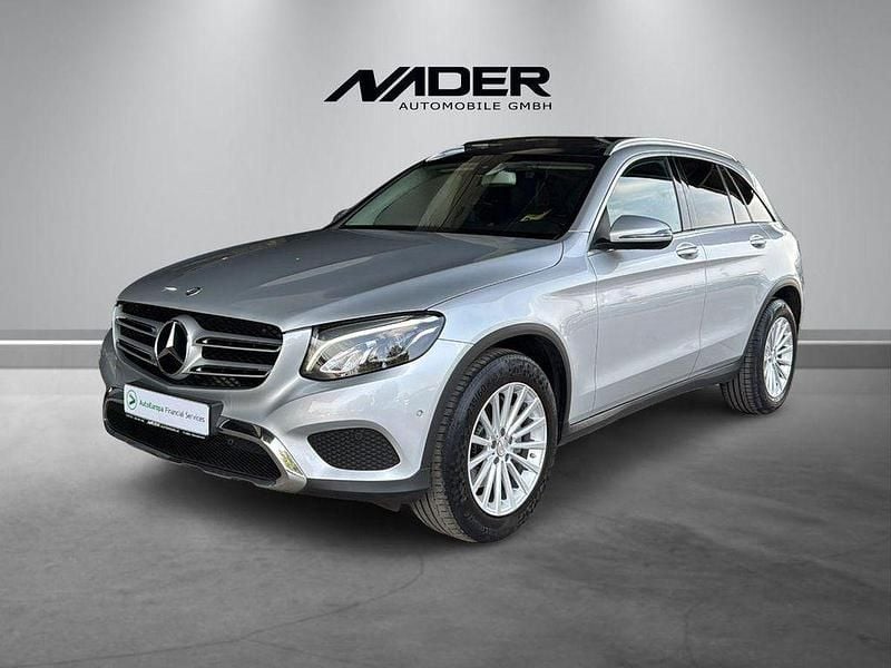 Silber Gebraucht 2016 Mercedes GLC220 SUV | 19.990 € (Fairer Preis) - Bild 1/4