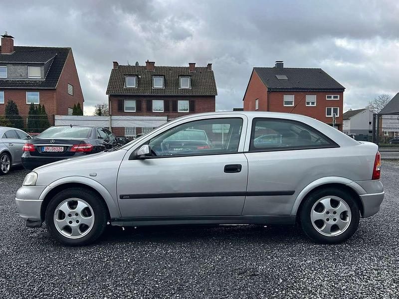 Gebraucht Opel Astra 101 PS (74 kW) 2000 Other Kleinwagen