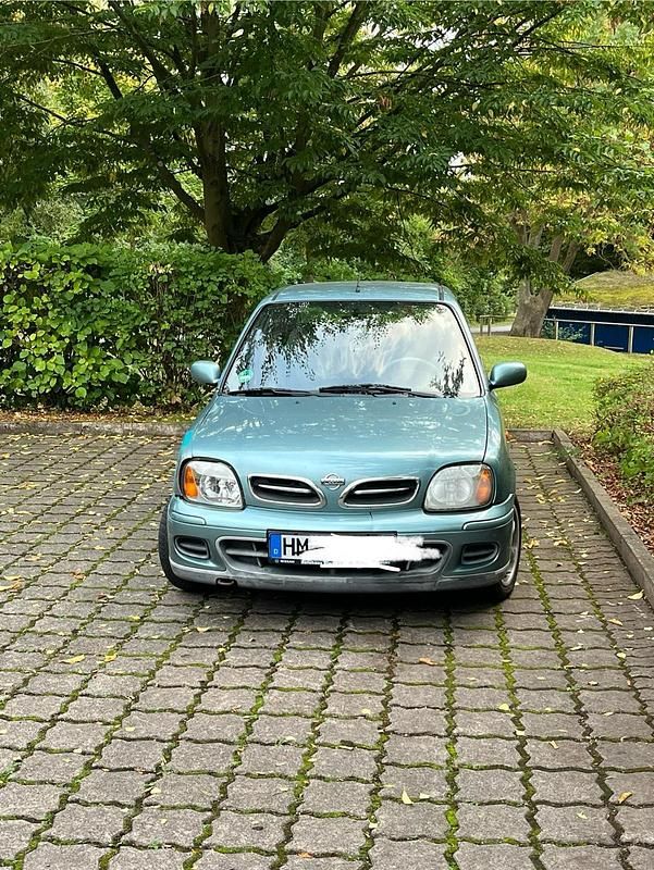 Blau Gebraucht 2001 Nissan Micra Kleinwagen | 1.000 € - Bild 1/4