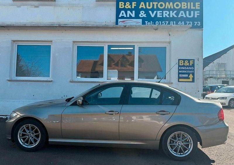 Gebraucht BMW 320 Comfort Edition 184 PS (135 kW) 2011 Limousine