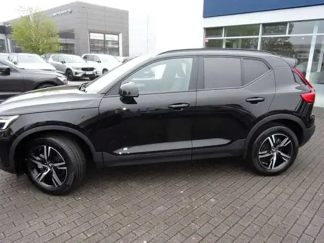 Gebraucht Volvo XC40 120 PS (88 kW) 2025 SUV
