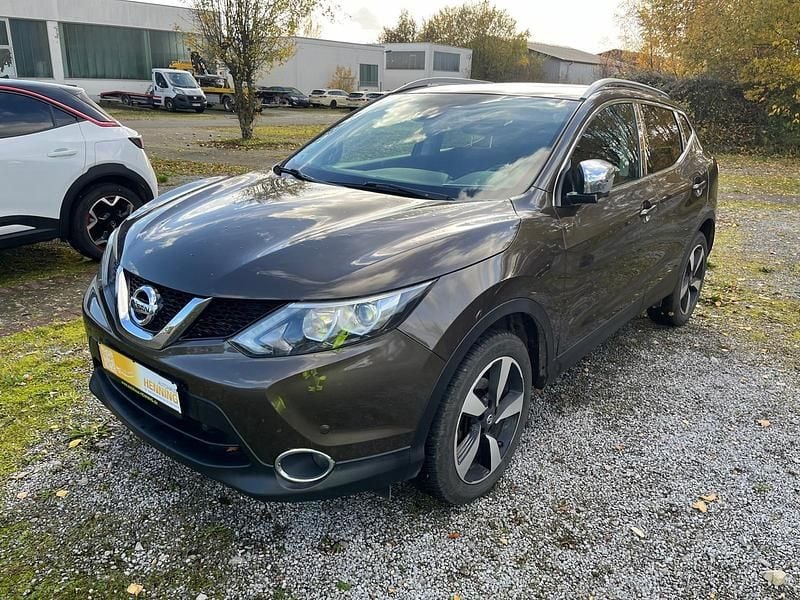 Braun Gebraucht 2016 Nissan Qashqai SUV | 10.000 € (Superpreis) - Bild 1/4