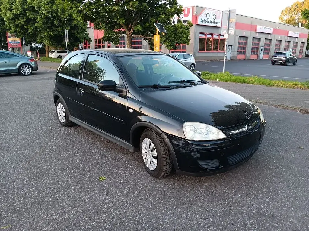 Second-hand Opel Corsa 80 CP (58 kW) 2006 Negru Hatchback