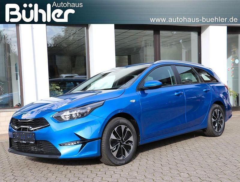 Pentametal metallic Gebraucht 2024 Kia Ceed Sportswagon Vision Kombi | 23.450 € (Superpreis) - Bild 1/4