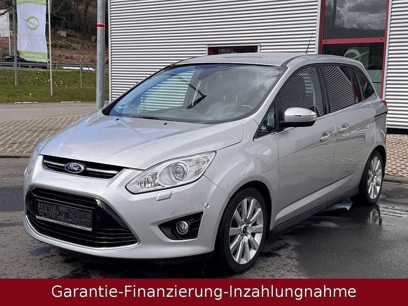 Gebraucht Ford Grand C-Max Titanium 163 PS (119 kW) 2013 Silber Van / Kleinbus