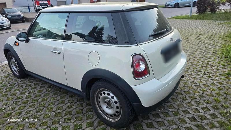 Usado Mini ONE 75 HP (55 kW) 2011 Branco Citadino