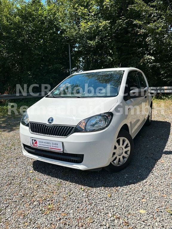 Weiß Gebraucht 2015 Skoda Citigo Cool Edition Kleinwagen | 4.100 € (Guter Preis) - Bild 1/4