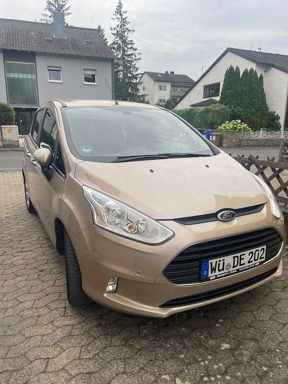 Beige Gebraucht 2017 Ford B-MAX Cool & Connect Van / Kleinbus | 6.550 € (Guter Preis) - Bild 1/4