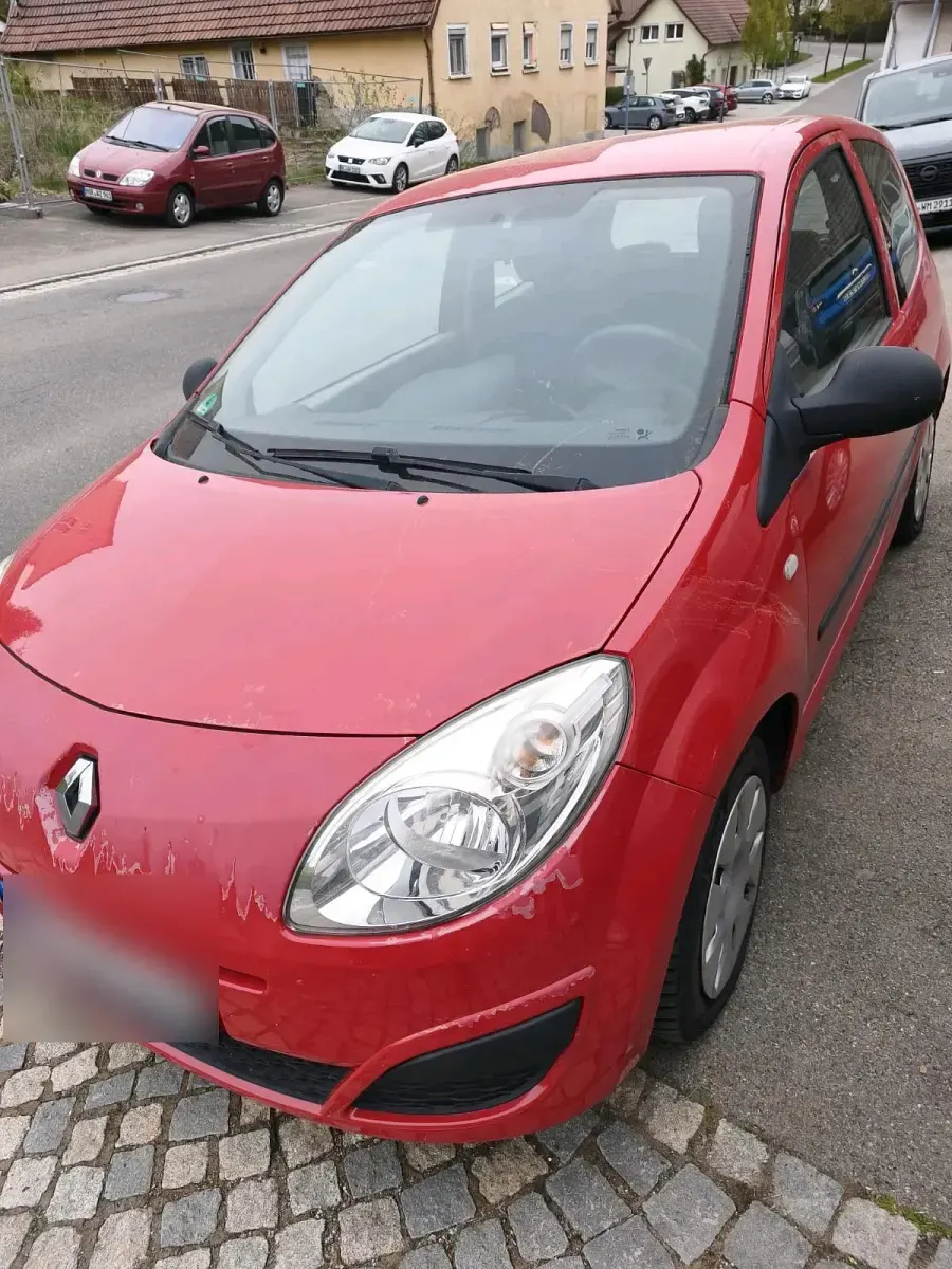 Second-hand Renault Twingo 60 CP (44 kW) 2009 Roșu Hatchback