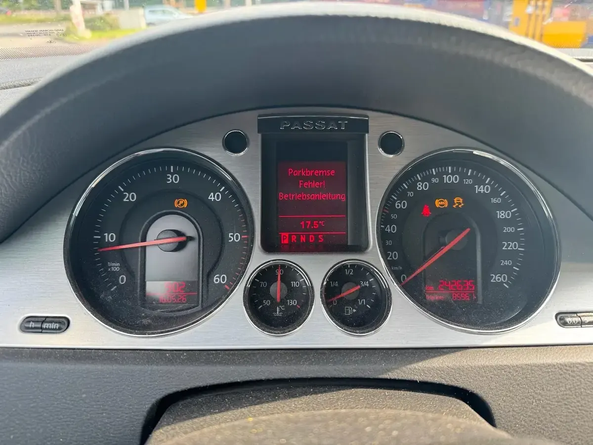 Gebraucht VW Passat 170 PS (125 kW) 2009 Silber Kombi